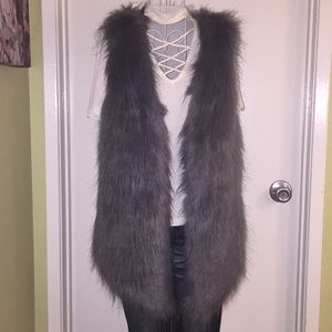 Pre-loved Kenzie Faux Fur Vest